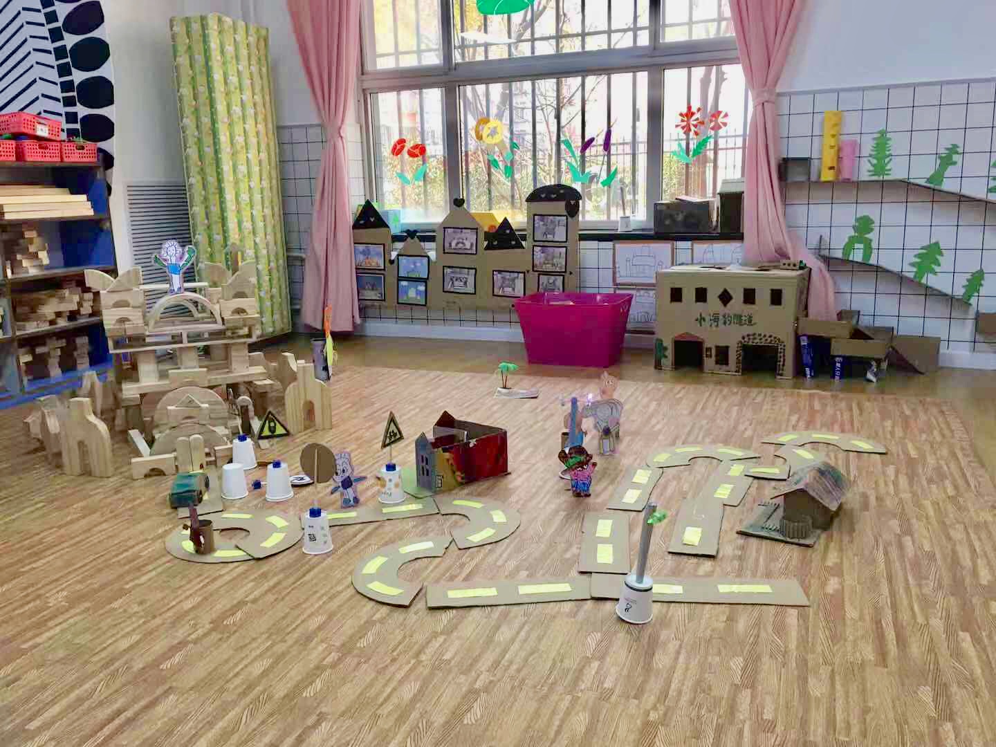 幼兒園中班建筑區(qū)
