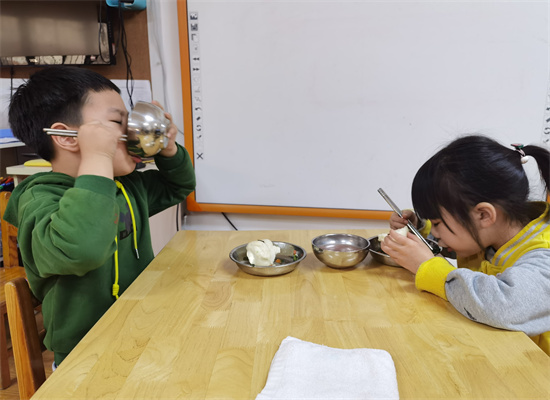 http://www.diaqiao.top/upload/20230324/531a8dd2-09a7-4729-adbf-c37ac8f396bc.jpg
