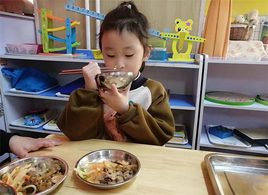 http://www.diaqiao.top/upload/20230324/63c2a1dd-0d7f-43e4-b5be-97be57f6471a.jpg