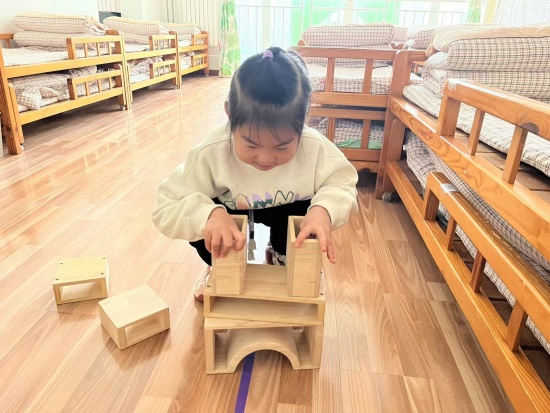 http://www.diaqiao.top/upload/20241224/503eb165-bb34-472f-8a75-ed80330aa966.jpg